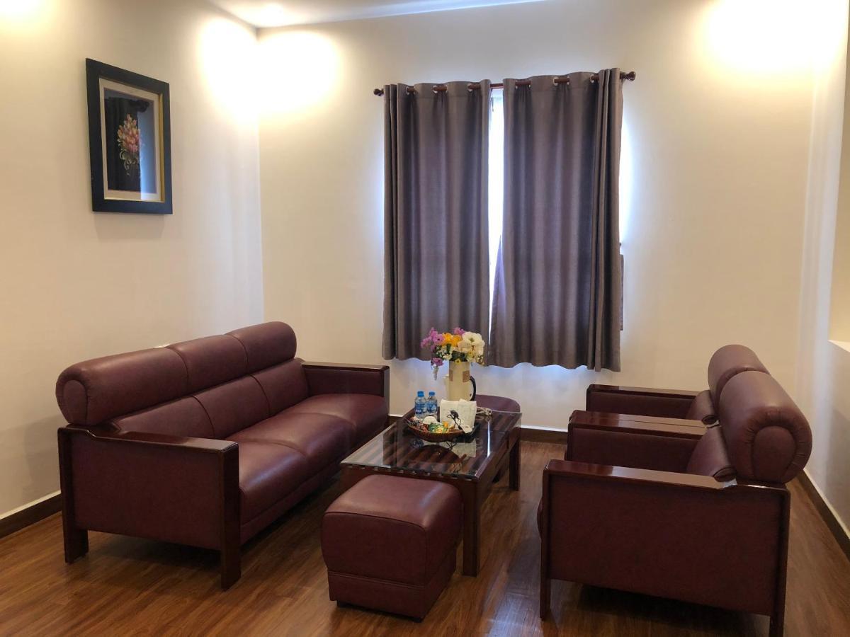 Chau Pho Hotel Чау Док Екстериор снимка