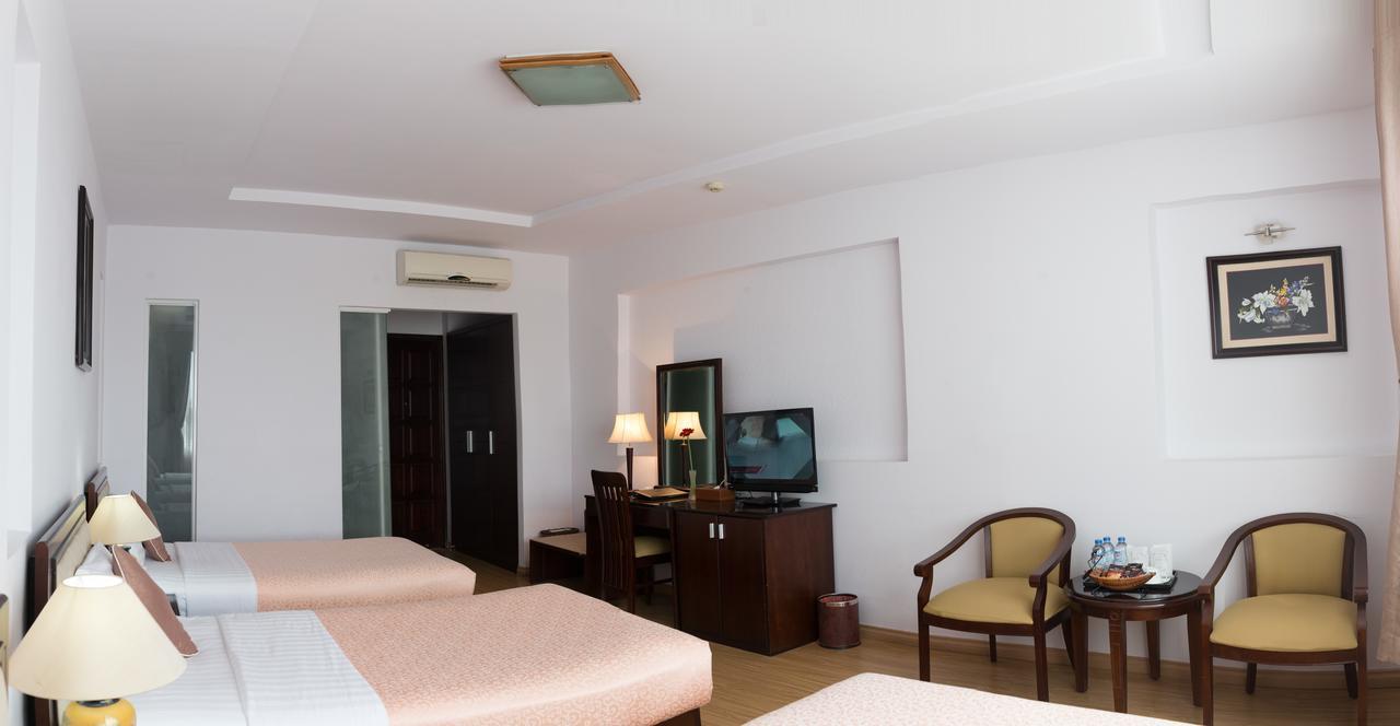 Chau Pho Hotel Чау Док Екстериор снимка